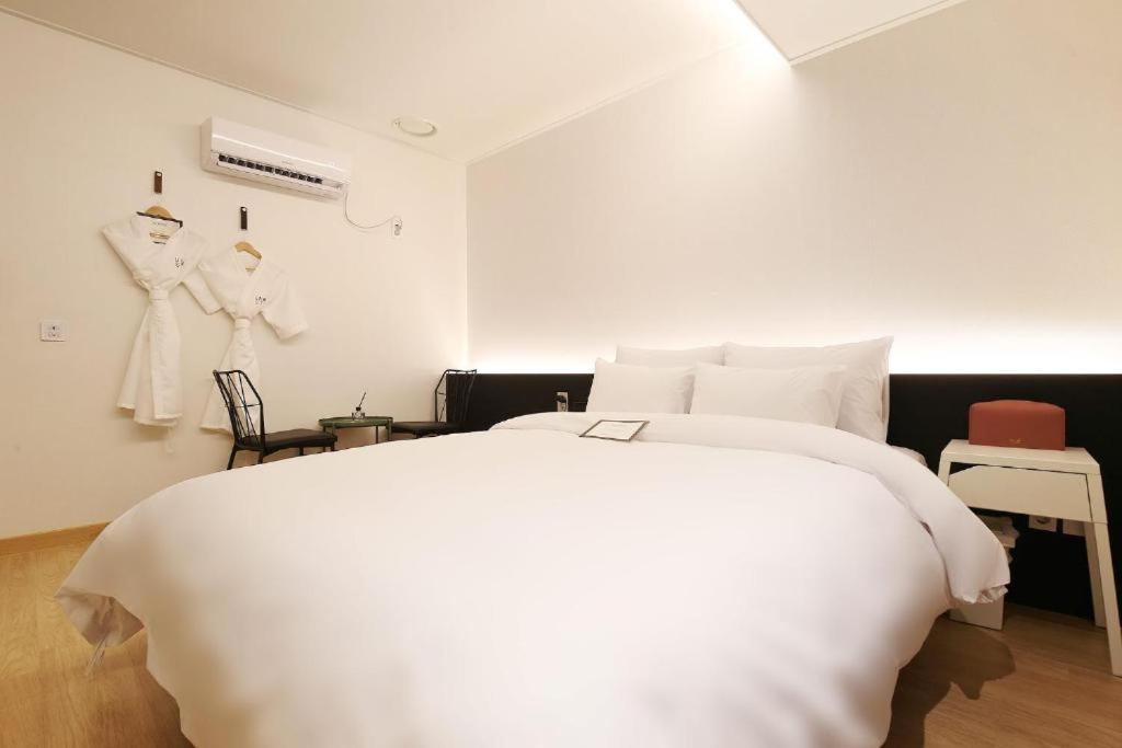 Urban Stay Cheonan Exterior photo